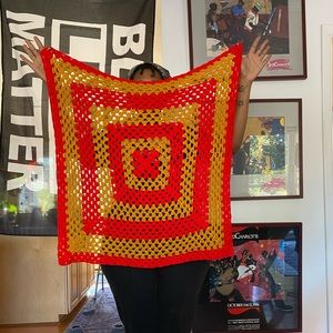 ❣️Throw, tapestry, or table accent❣️